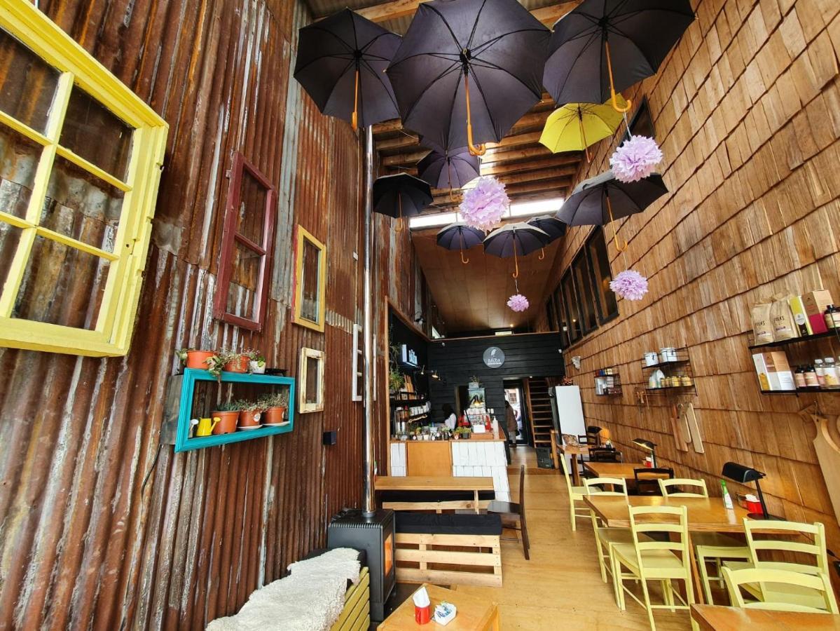 Hotel & Cafe Bauda Castro Exterior foto